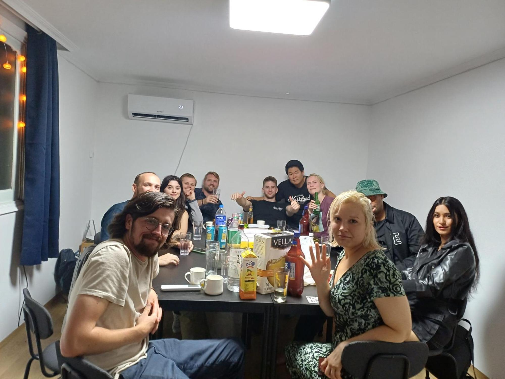 Ocean'S Guesthouse - Foreigners Only Seoul Bagian luar foto