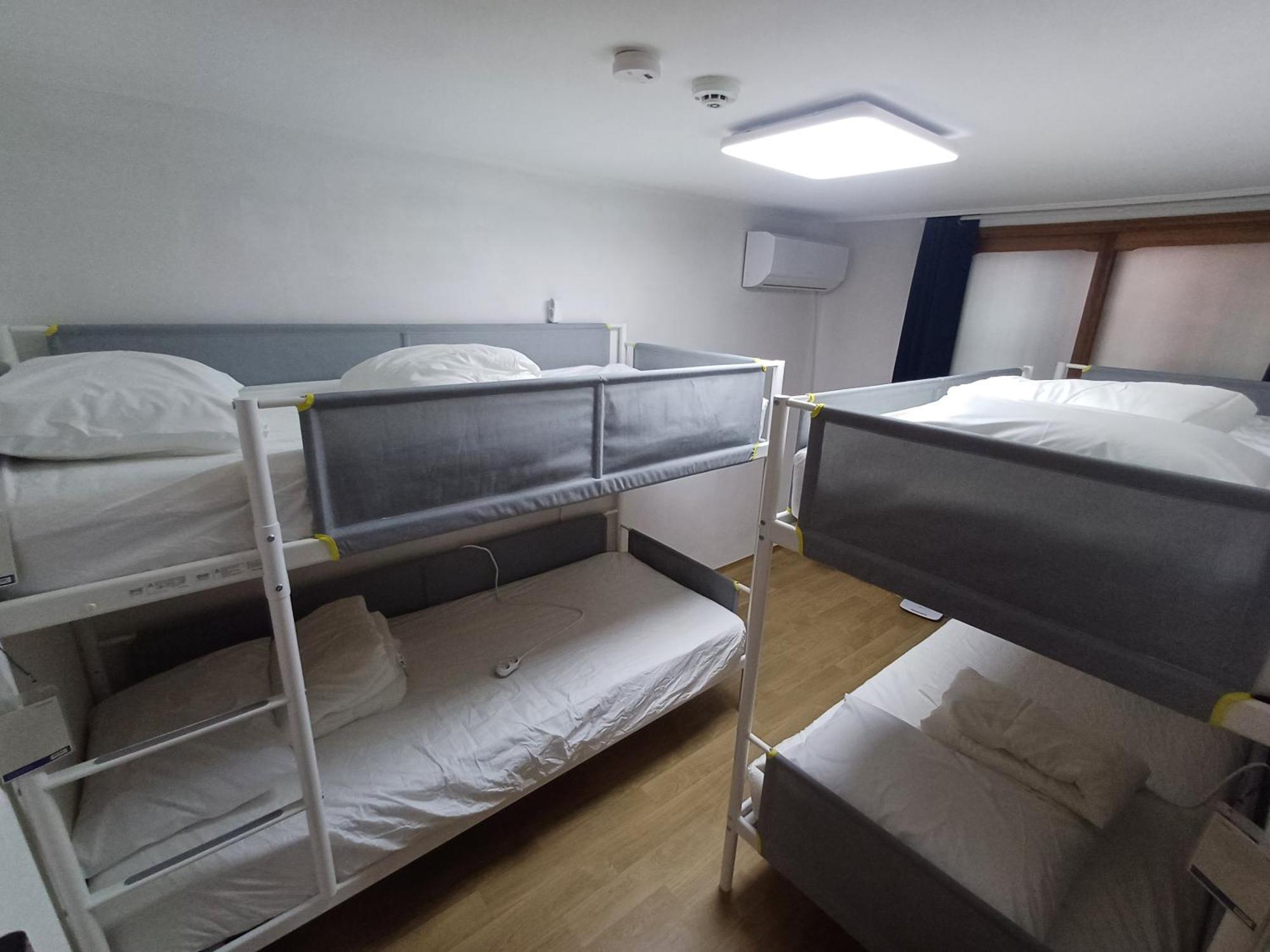 Ocean'S Guesthouse - Foreigners Only Seoul Bagian luar foto